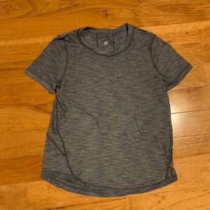 Lululemon work out tee